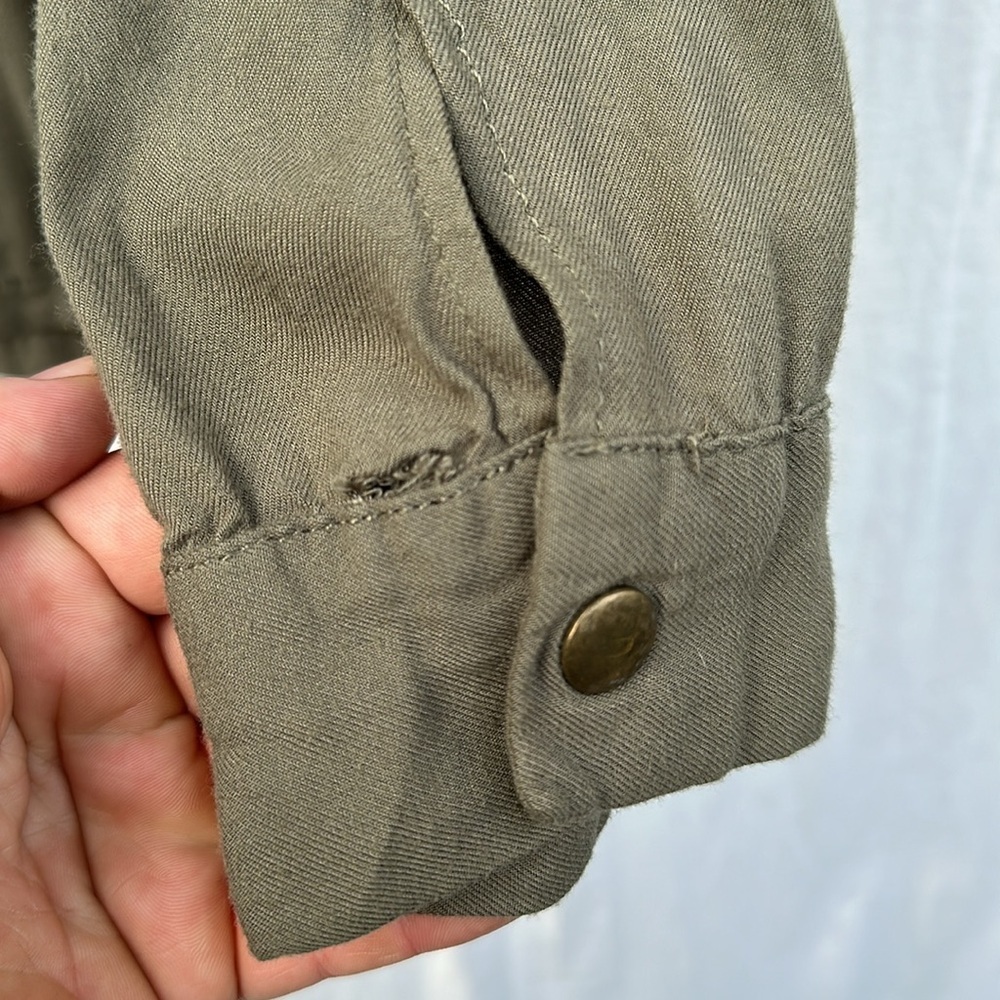 Liquid X thin Utility Jacket - Picture 9 of 9